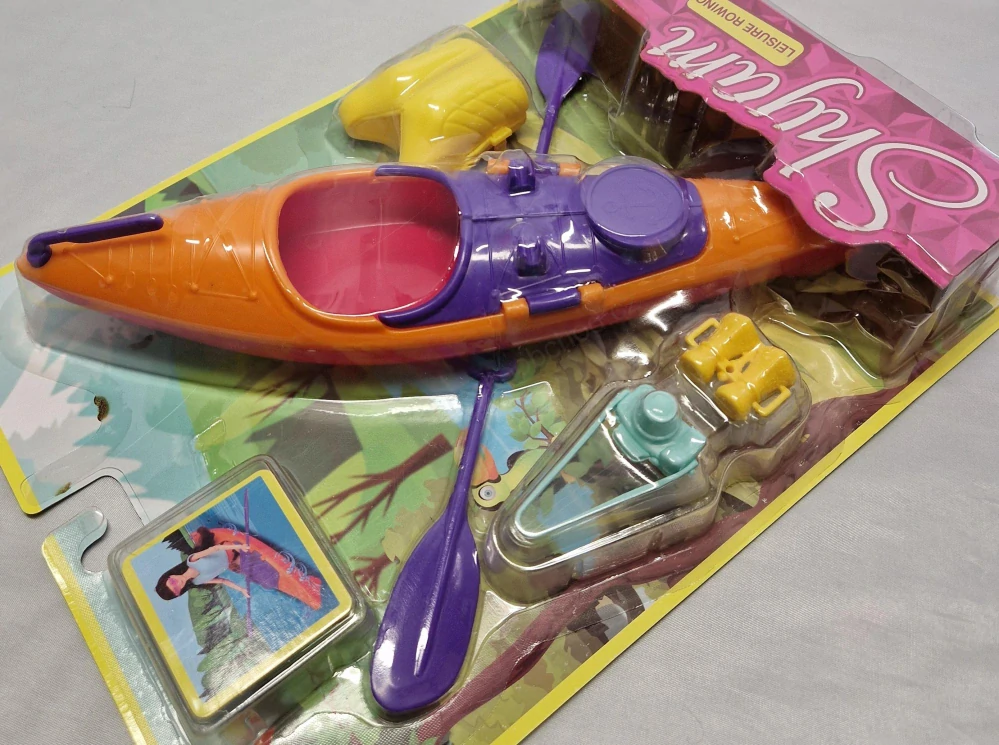 Kajak pro panenku typu Barbie