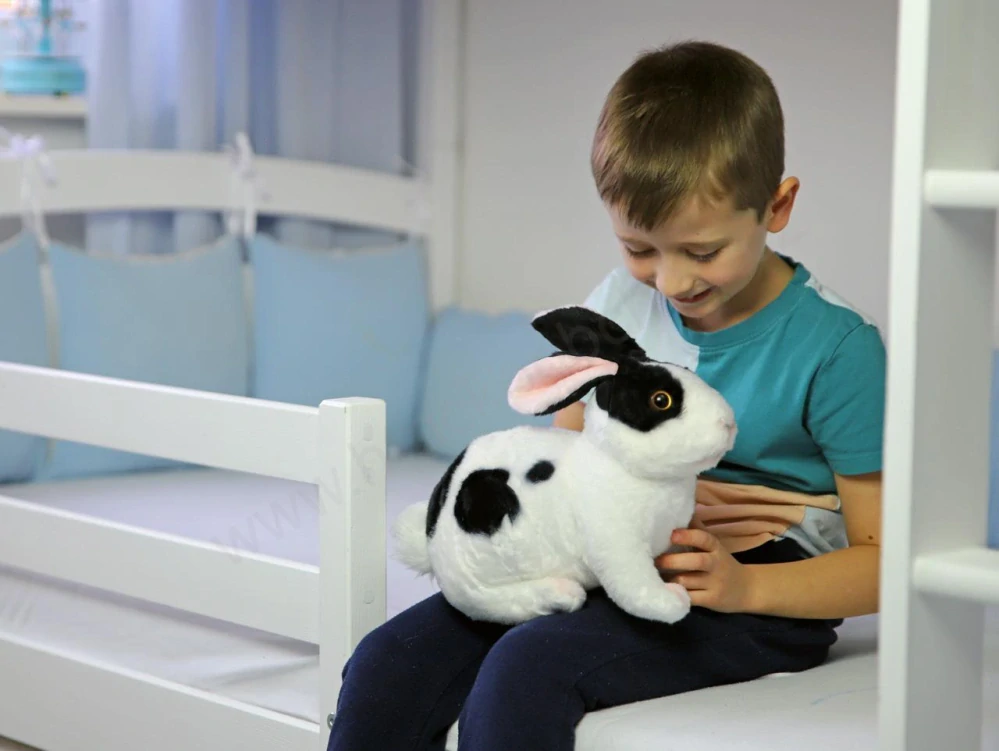 Plyšový králík 30 cm, bílo-černý