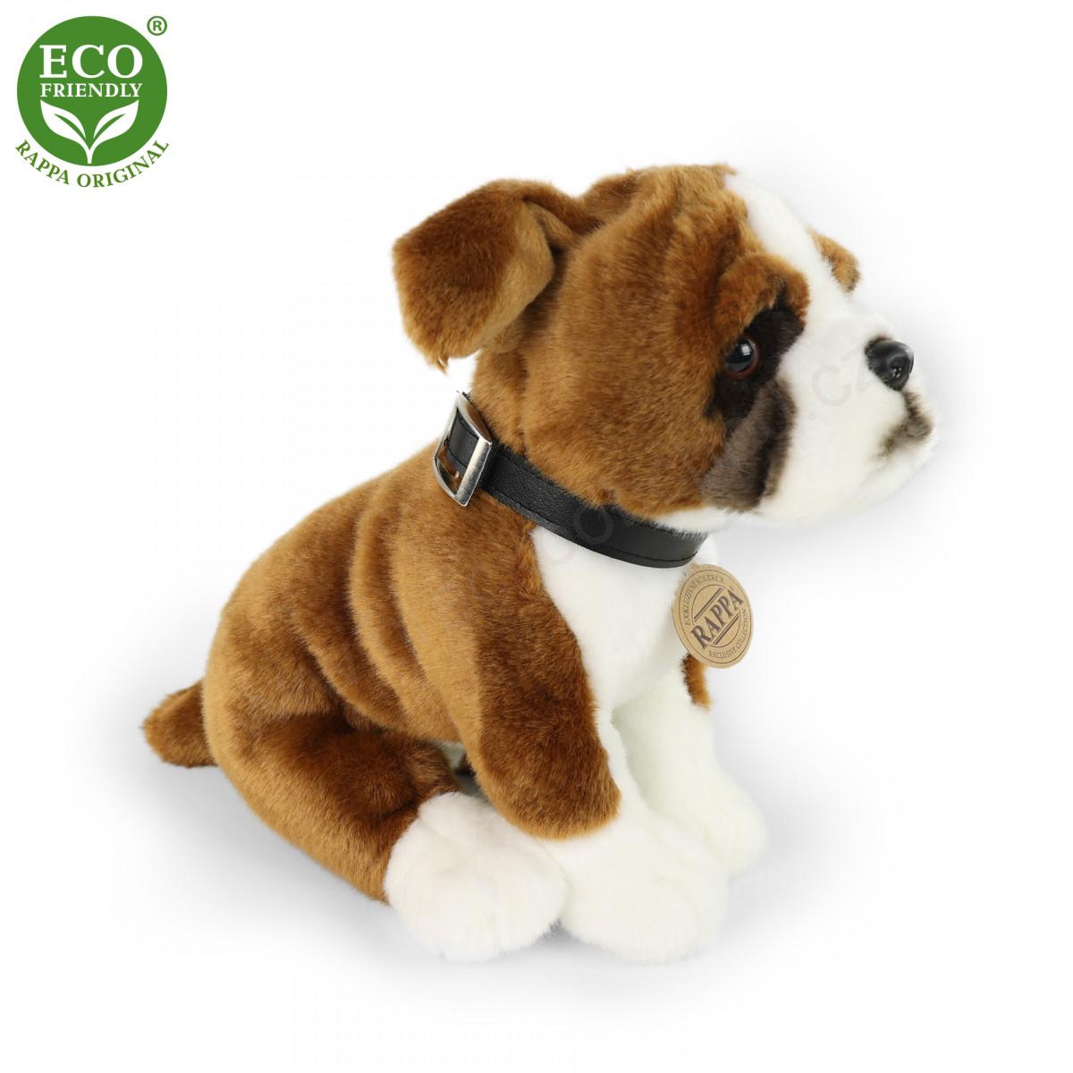 Plyšový pes boxer sedící 27 cm ECO-FRIENDLY