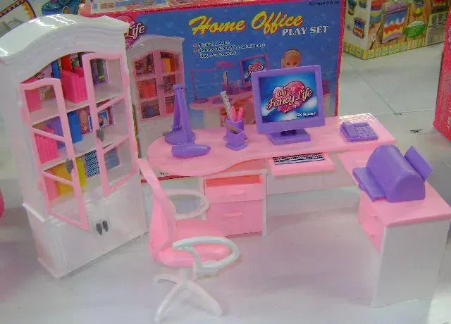 KANCELÁŘ - PRACOVNA I. pro Barbie 