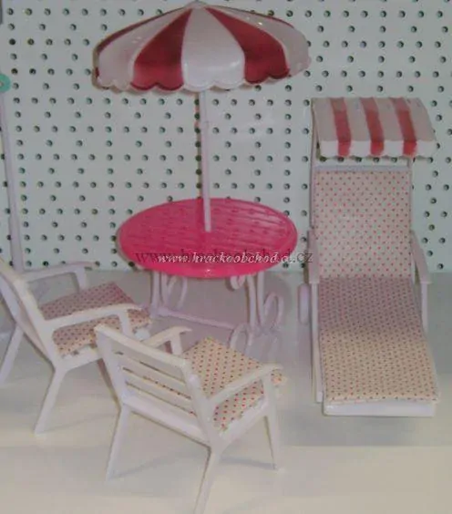 Zahradní nábytek - pro panenky typu Barbie