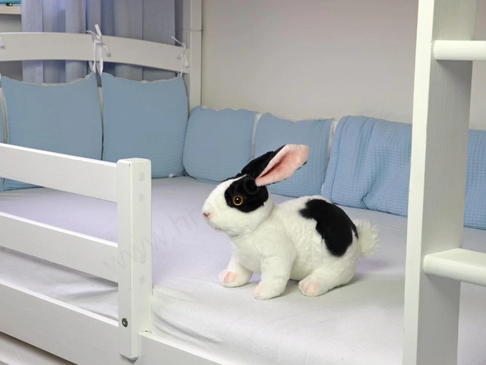 Plyšový králík 30 cm, bílo-černý