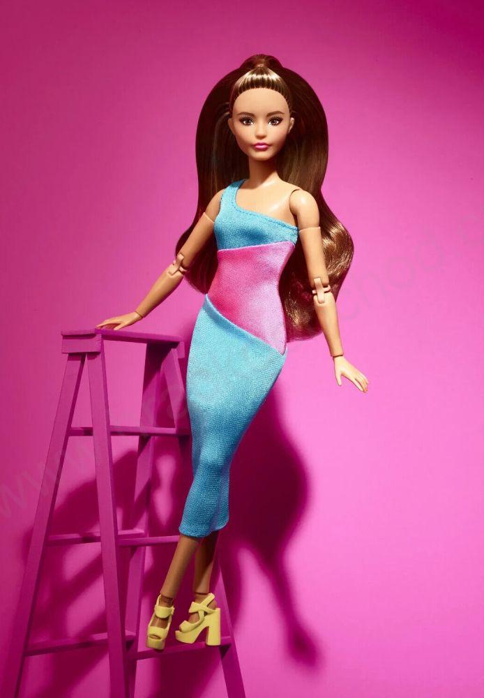 Barbie  Looks brunetka s culíkem HJW82