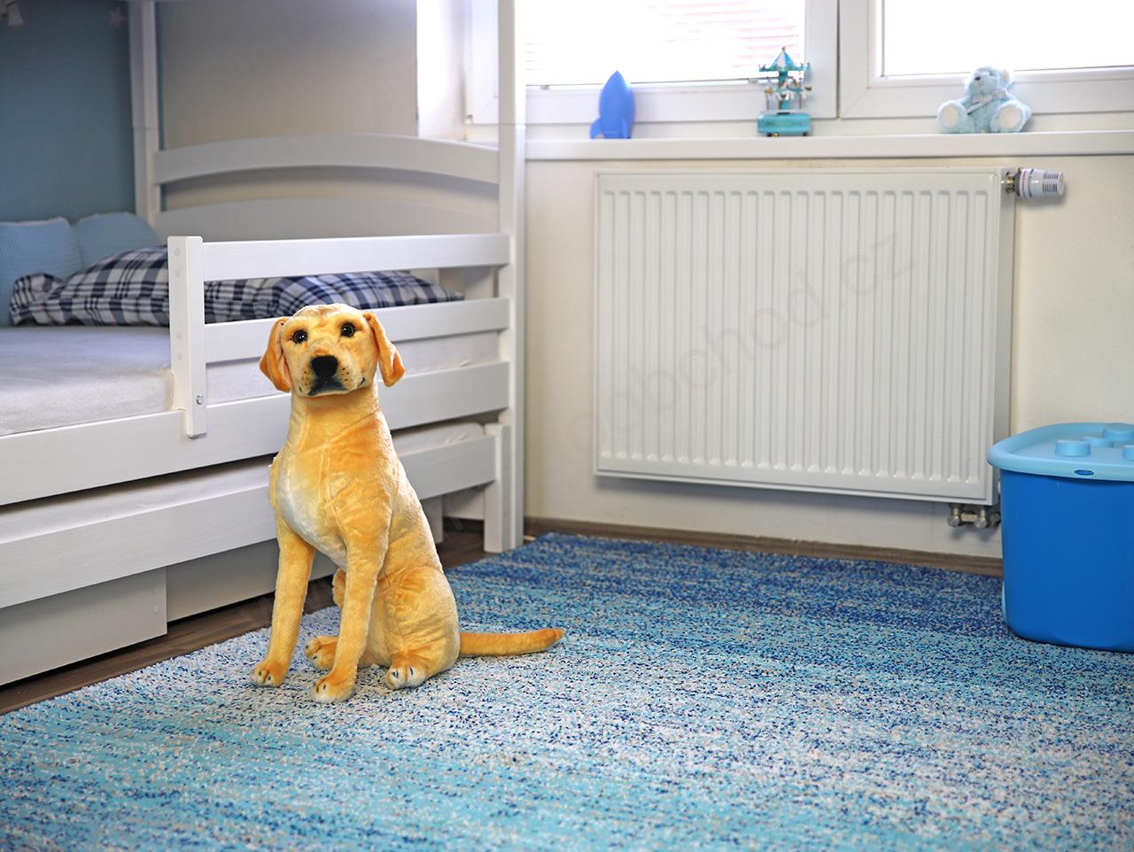 Plyšový pes Retrívr / Labrador, sedící, 64 cm 
