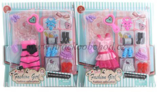 Šaty / oblečky na panenku, s doplňky